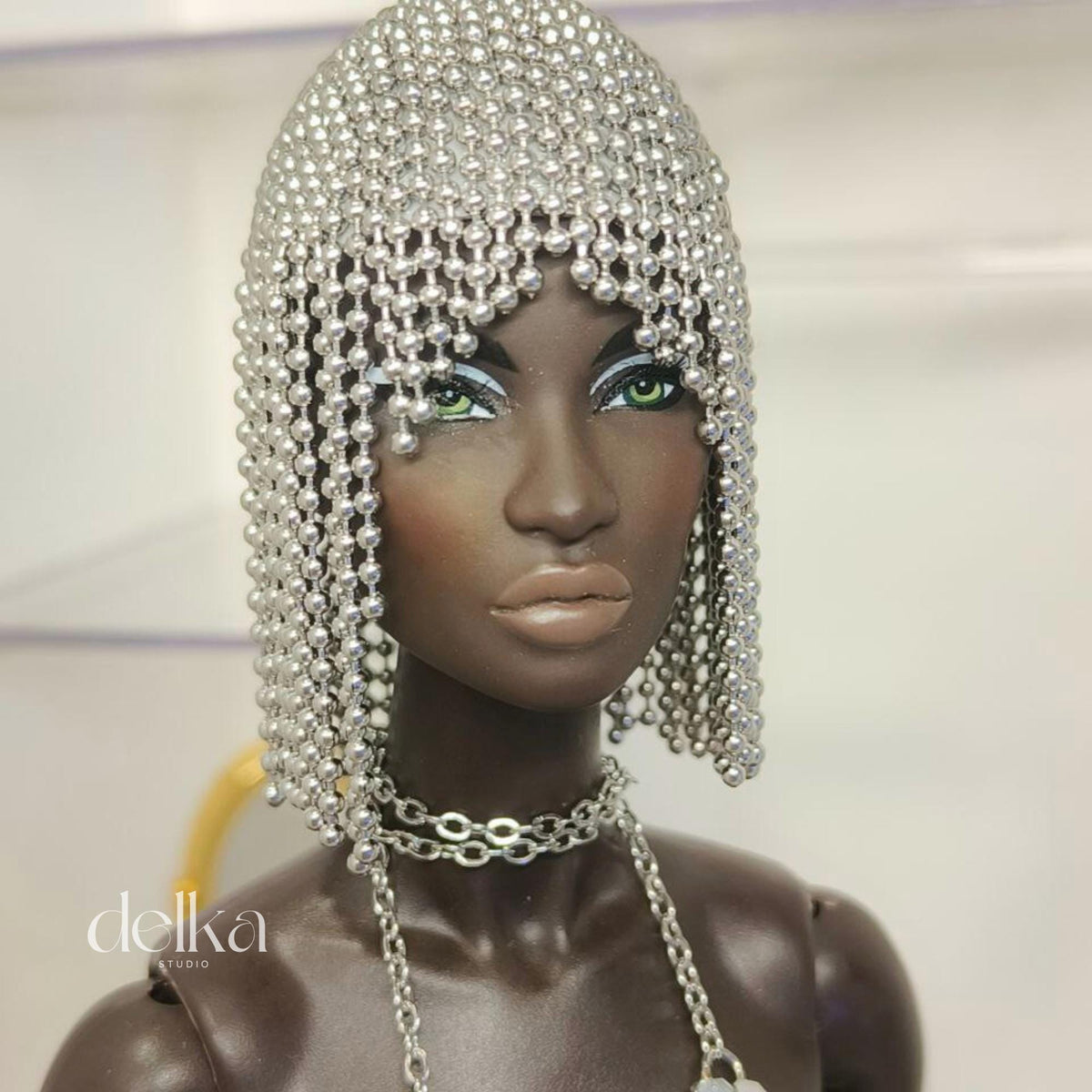 Metallic Silver Doll Wig, 1:6 Scale, Fashion Royalty, Nu Face