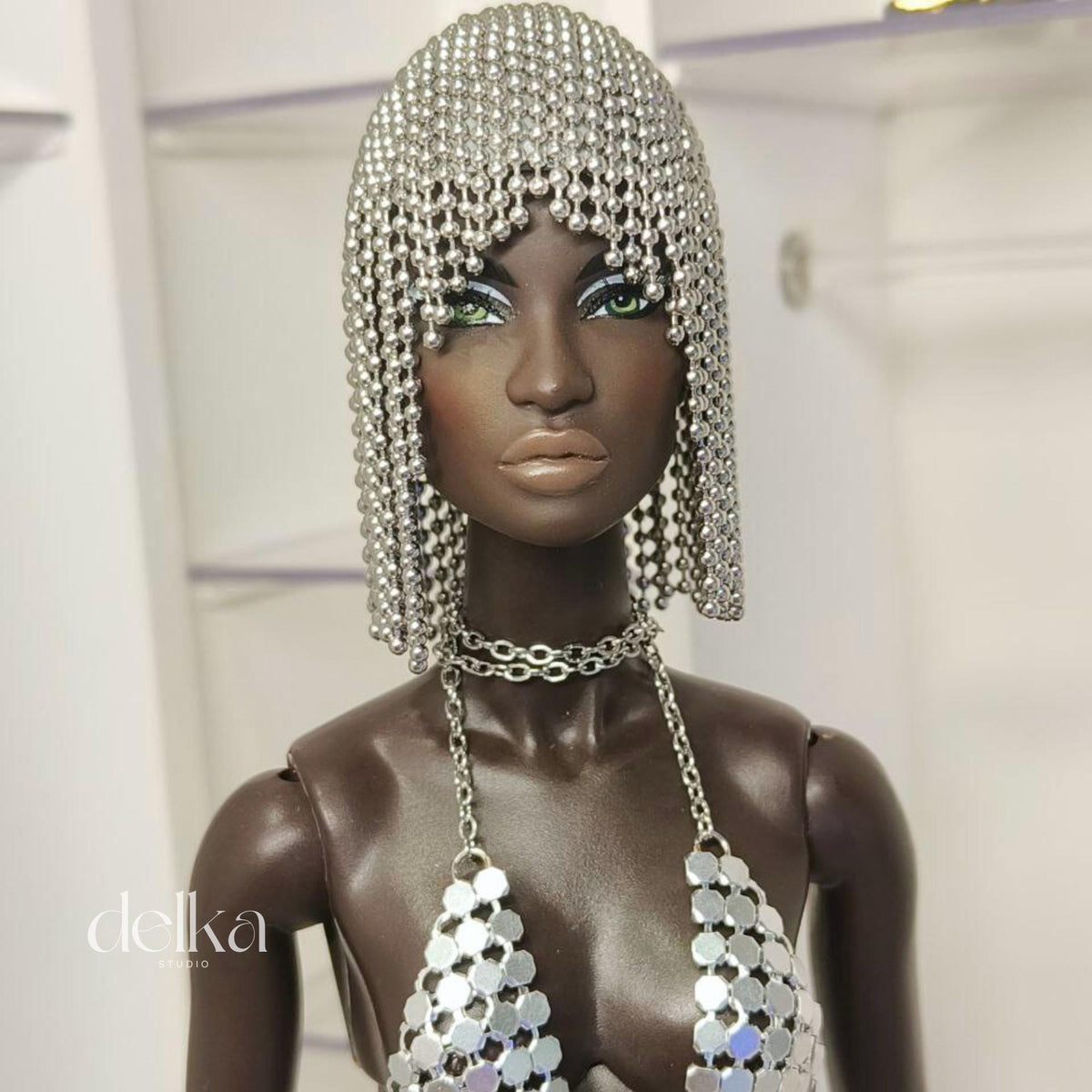 Metallic Silver Doll Wig, 1:6 Scale, Fashion Royalty, Nu Face