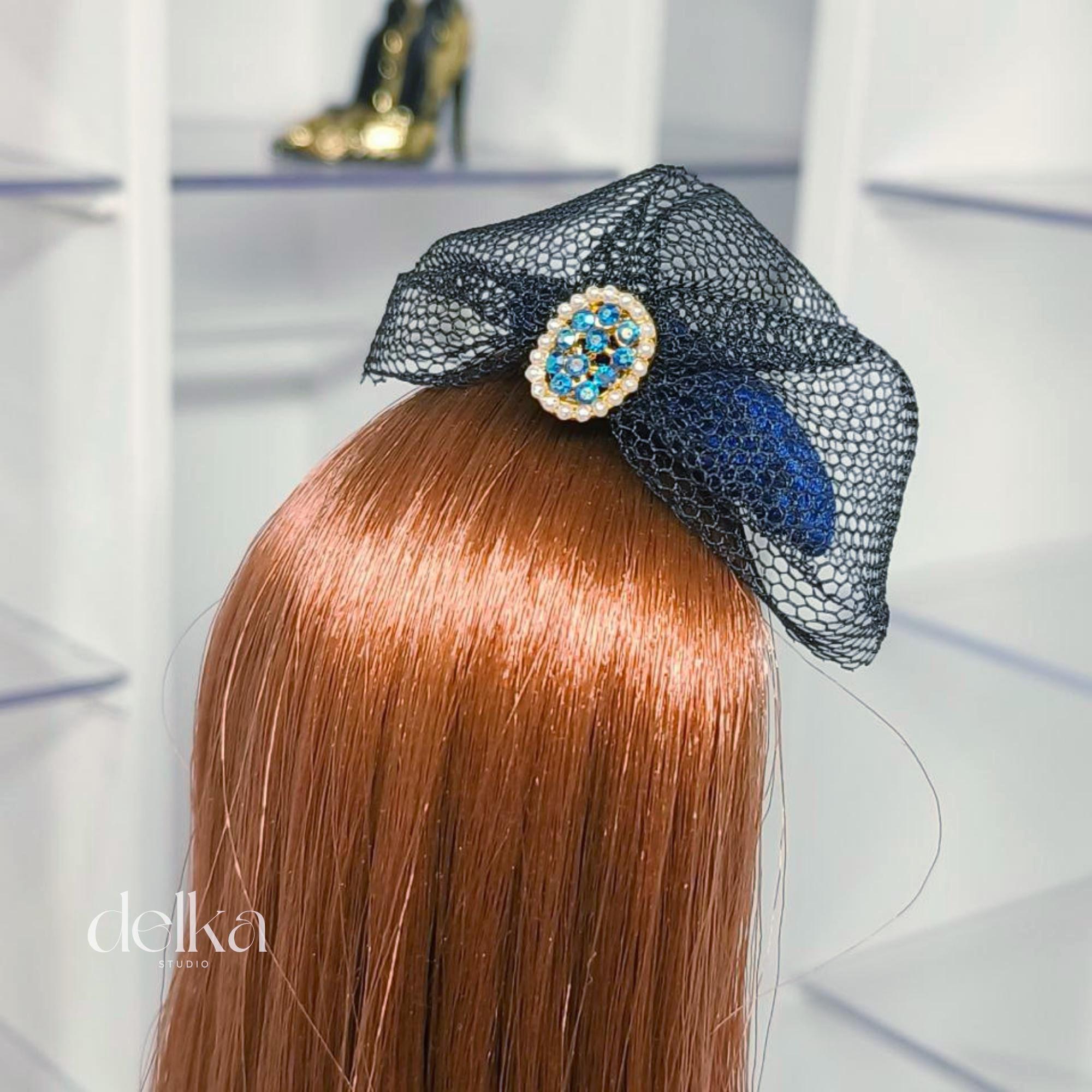 Fascinator 12 inch vintage-style headdress for fashion dolls