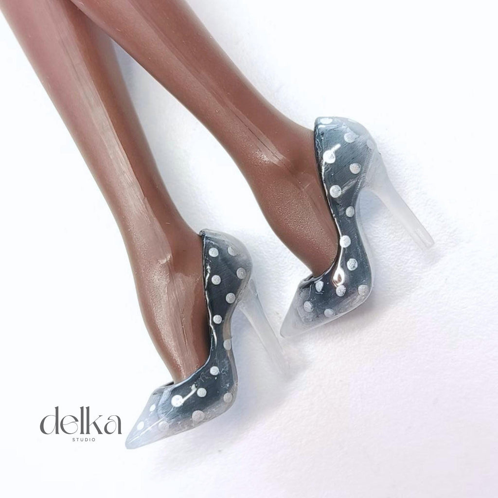 Translucent shoes with silver polka dots for 1/6-scale fashion dolls
