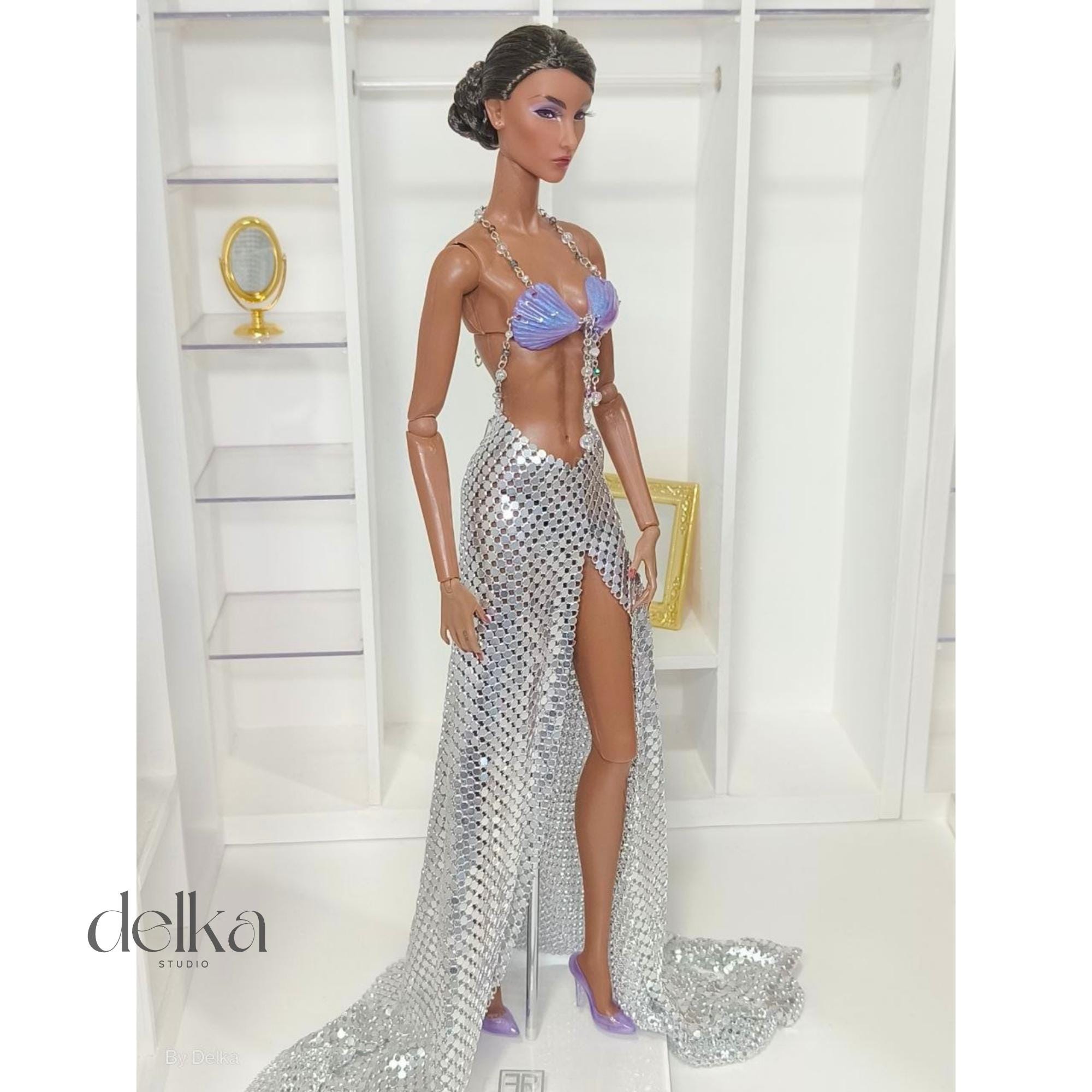 Mermaid top and metallic mesh skirt for 1/6-scale fashion dolls