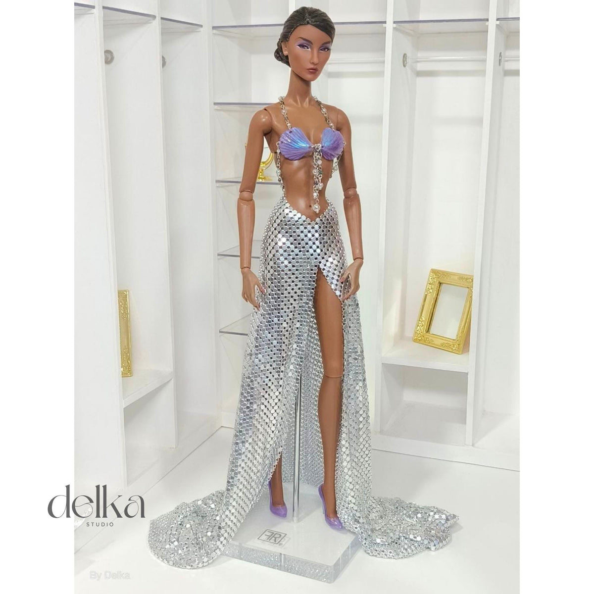 Mermaid top and metallic mesh skirt for 1/6-scale fashion dolls