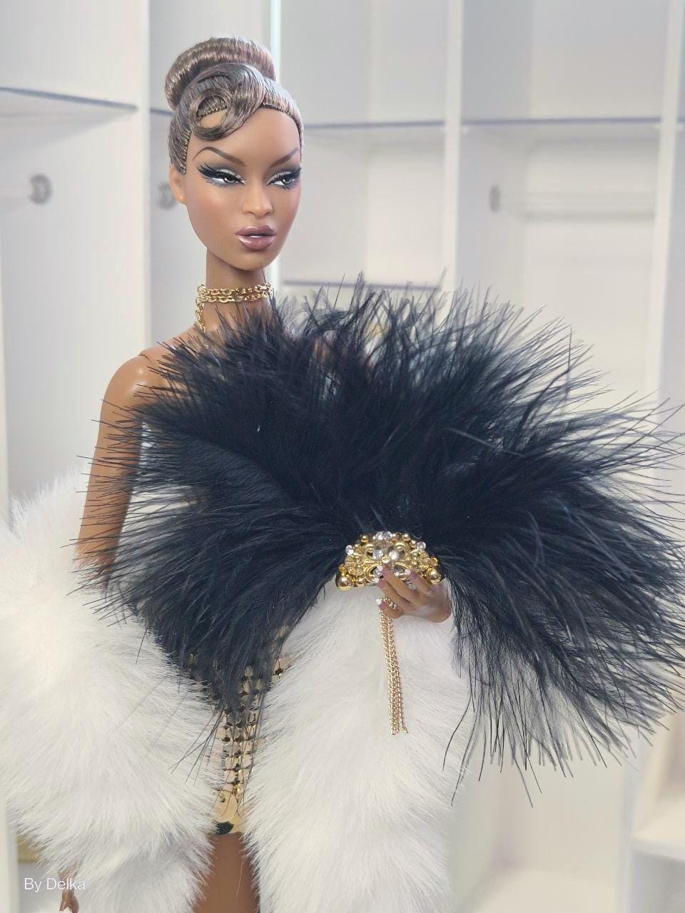 Miniature Feather Fan for 1:6 Scale Dolls, Handmade Accessory for Fashion Royalty and 12 Inch Dolls, Gift for dolls Collectors