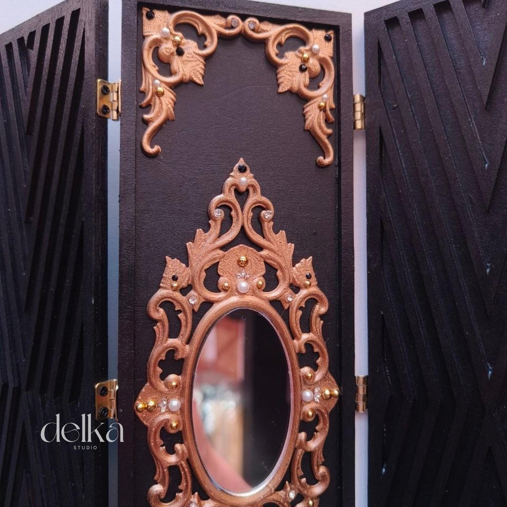 12 inch screen for dolls, 1/6 scale screen for fashion dolls, miniature screen for dollhouses