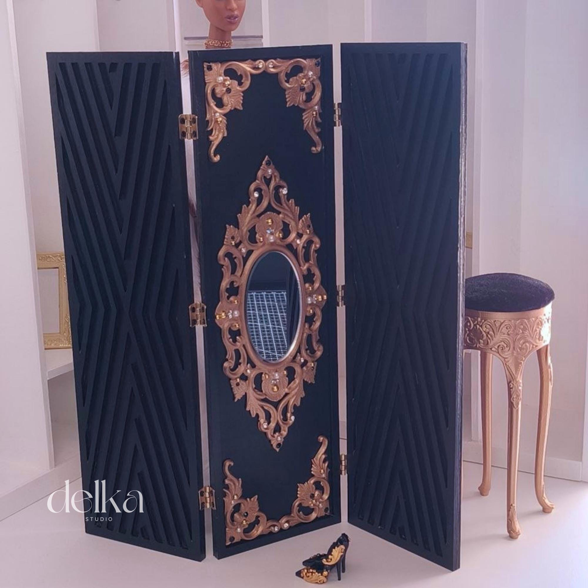 12 inch screen for dolls, 1/6 scale screen for fashion dolls, miniature screen for dollhouses