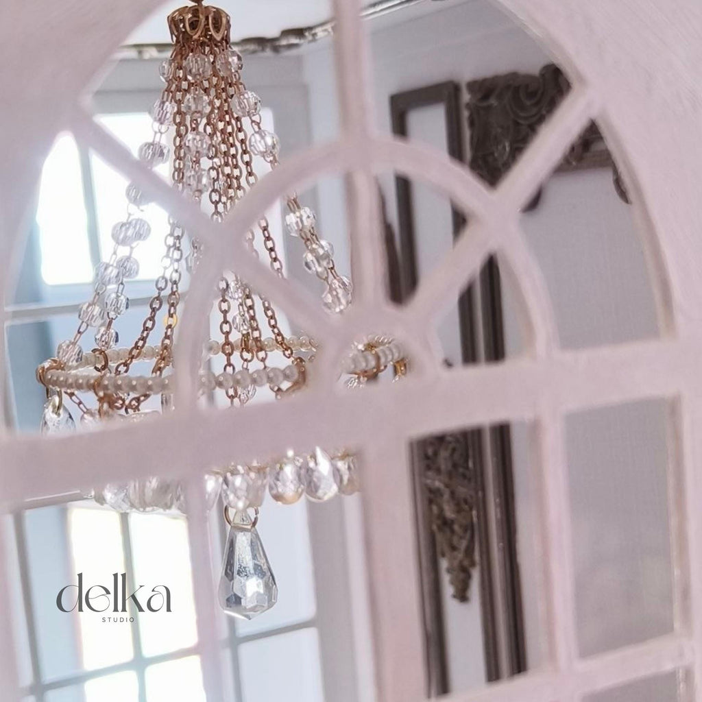 Miniature chandelier for 1:6 scale dolls, teardrop-shaped ceiling lamp for 12-inch dolls